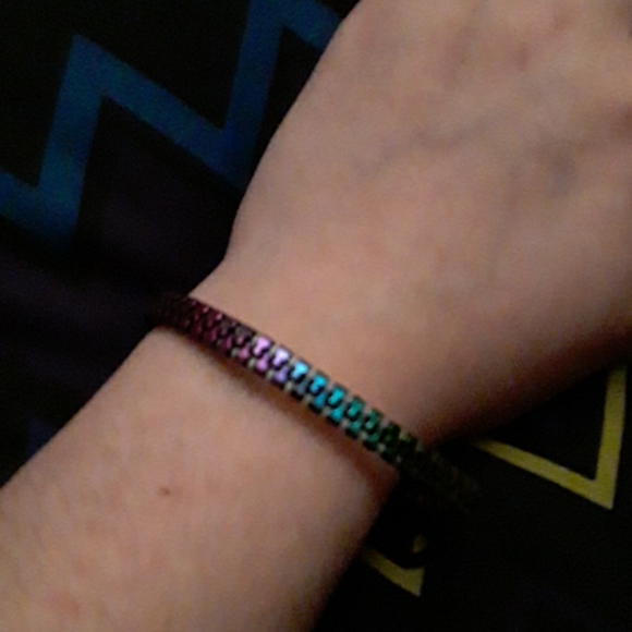 Bracelet - Picture 4 of 7